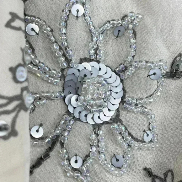 JONES NEW YORK PETITE ladies sleeveless silk embellished blouse cream 14P - Picture 8 of 10